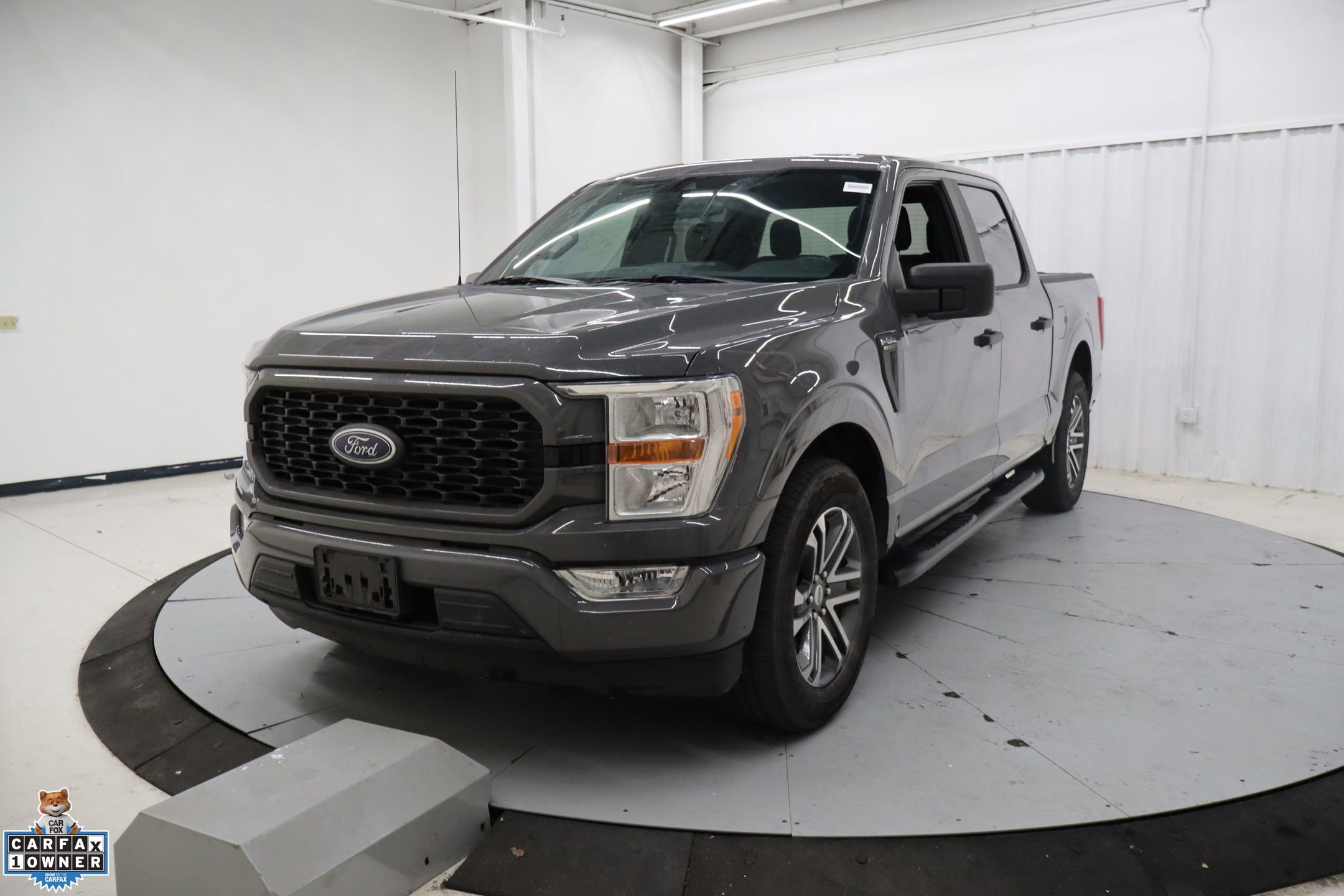 Used 2021 Ford F150 XL w/ STX Appearance Package RWD image 10