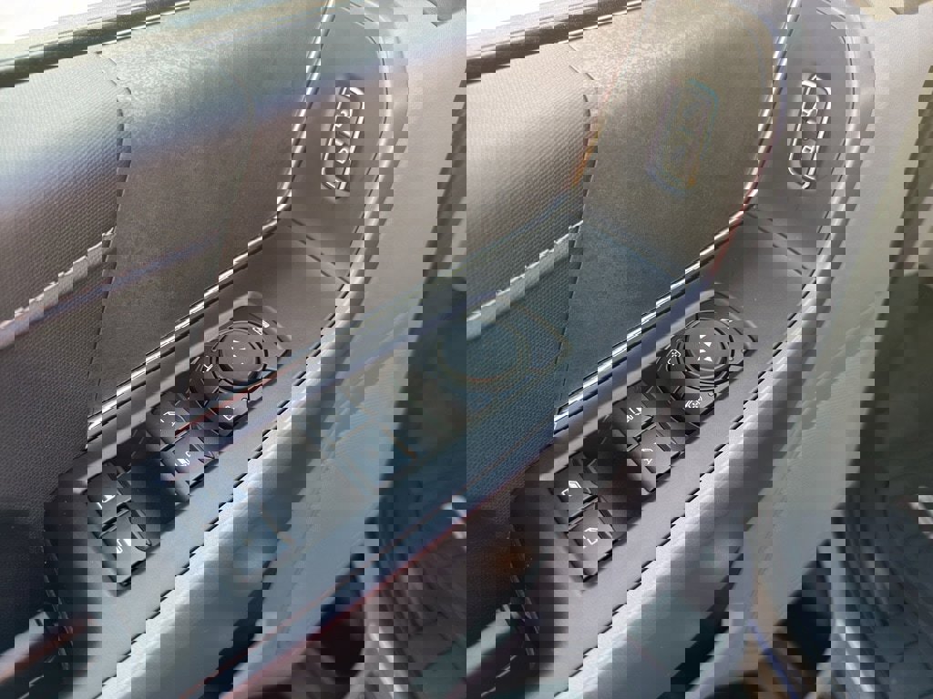 New 2026 Ford F150 XLT w/ XLT Chrome Appearance Package image 24