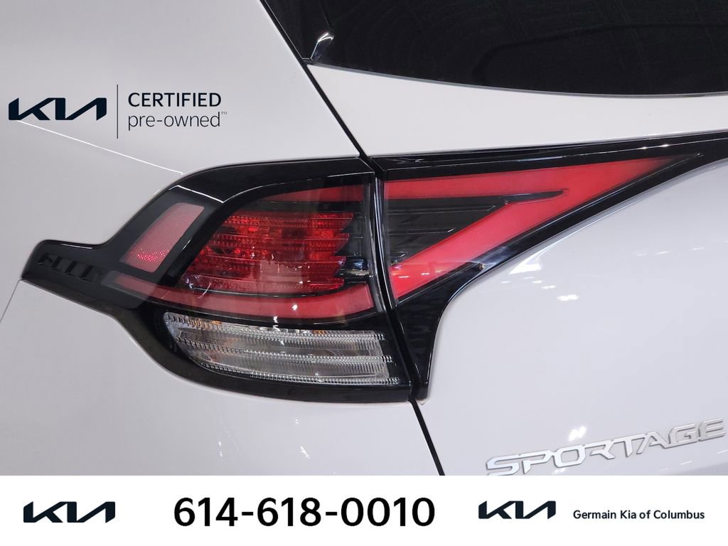 Certified 2025 Kia Sportage EX image 16