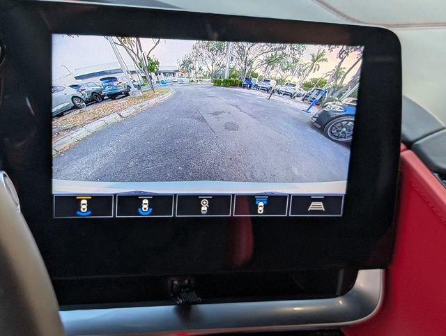 Used 2021 Chevrolet Corvette Stingray Premium Conv w/ Z51 Performance Package image 26