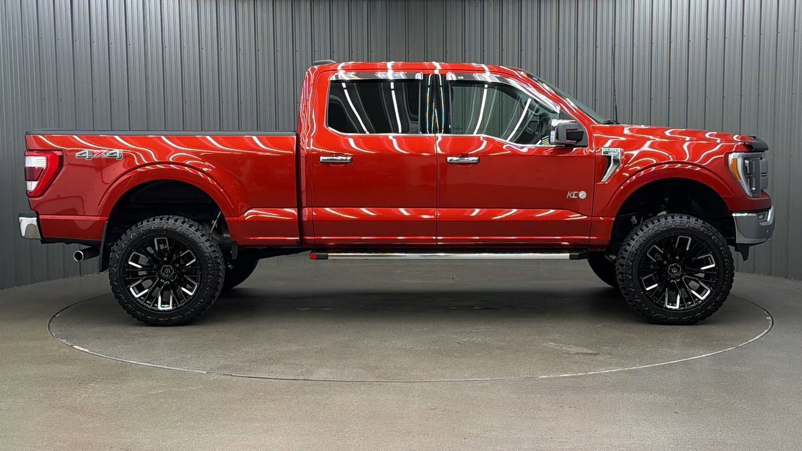 Used 2023 Ford F150 Lariat w/ Equipment Group 502A High AWD/4WD image 6