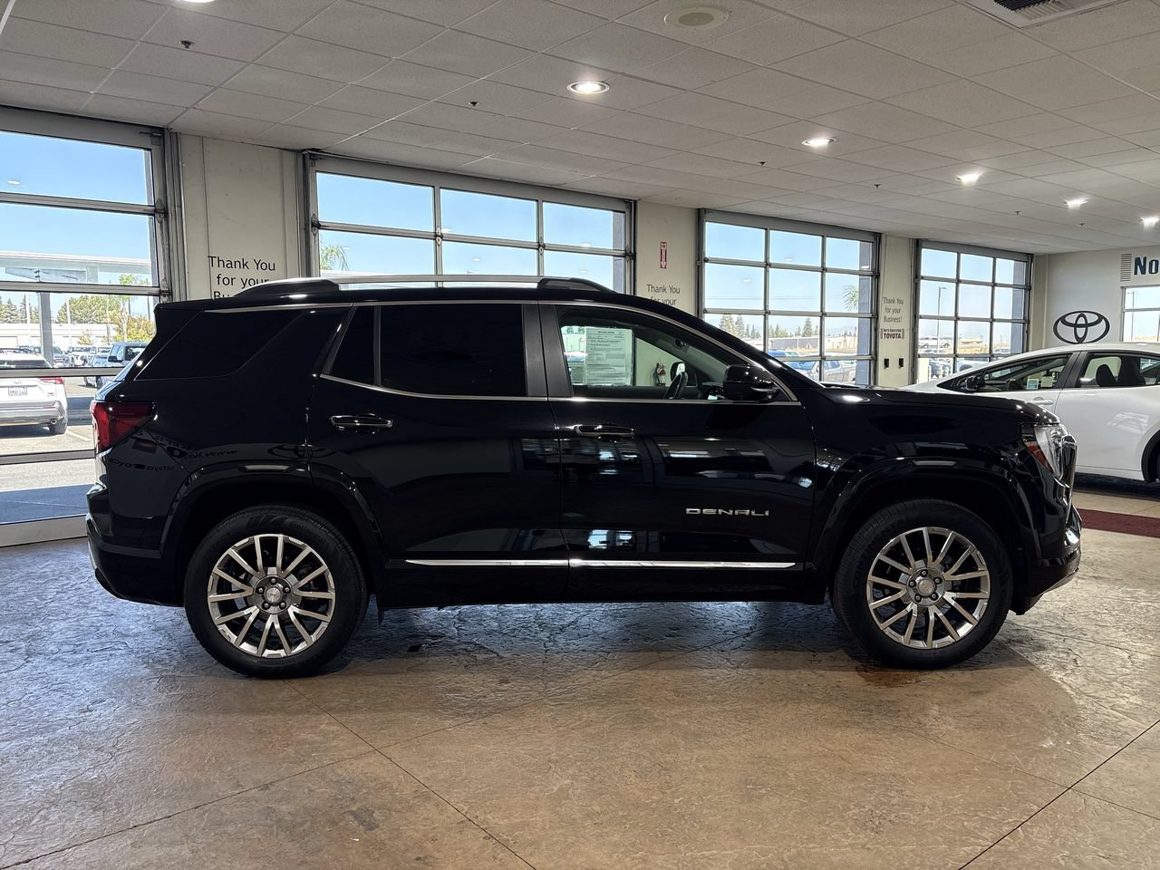 Used 2026 GMC Terrain Denali AWD/4WD image 3