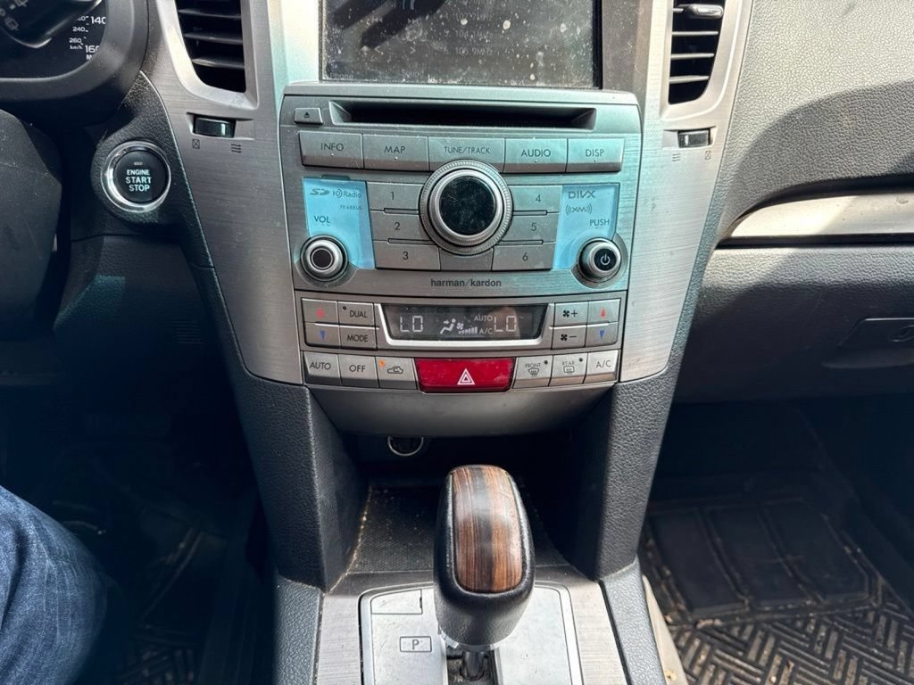 Used 2013 Subaru Outback 3.6R Limited AWD/4WD image 26