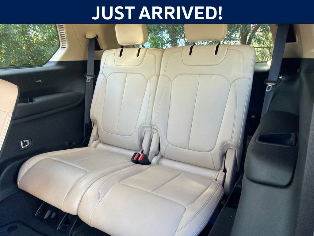 Used 2021 Jeep Grand Cherokee L Limited AWD/4WD image 9