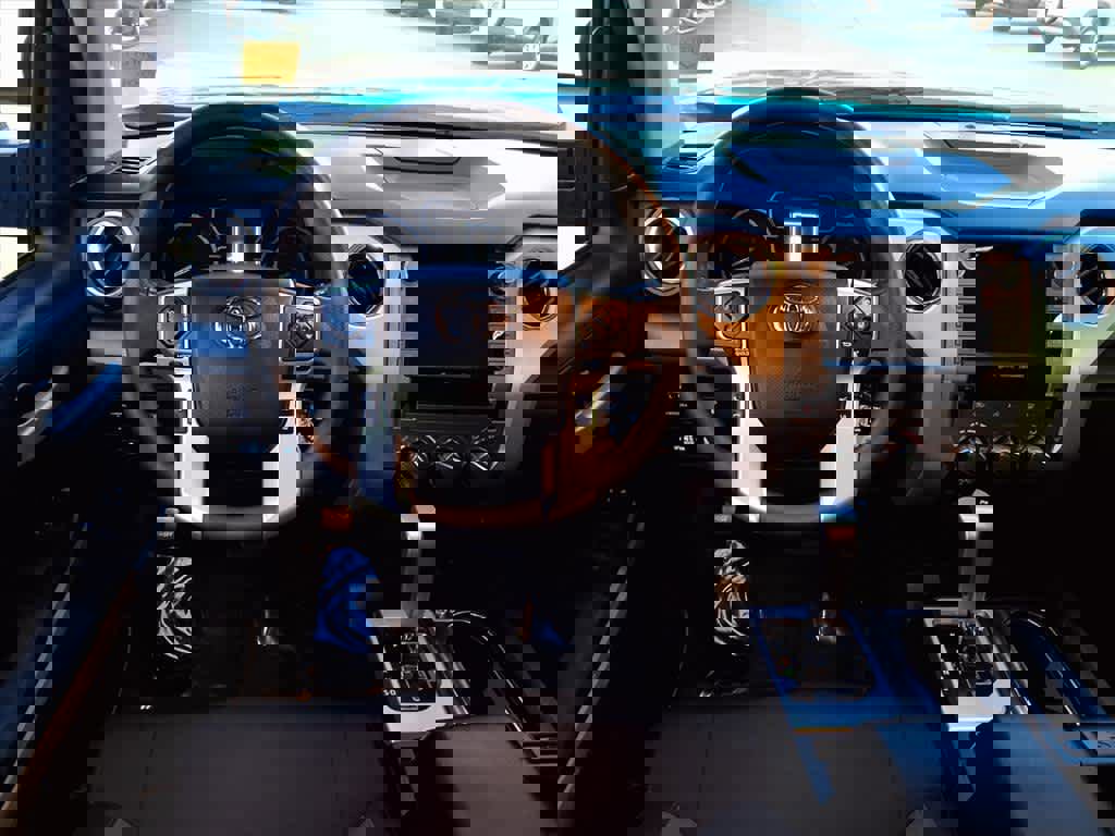 Used 2021 Toyota Tundra SR5 image 9