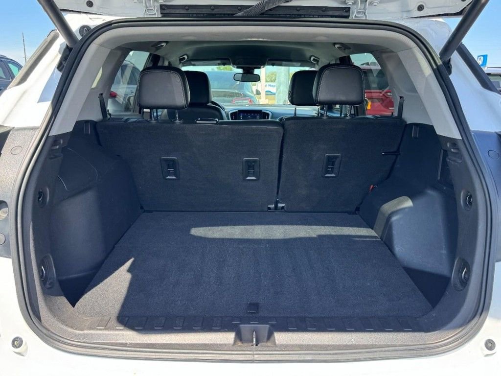 Used 2022 GMC Terrain SLT image 6