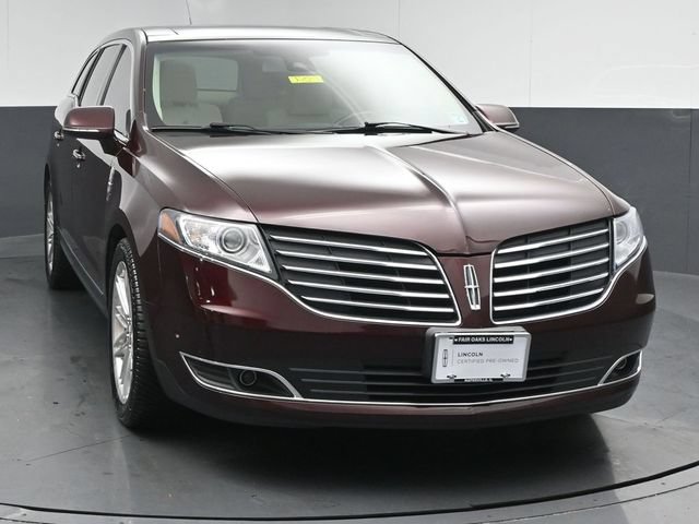 Certified 2019 Lincoln MKT AWD image 2