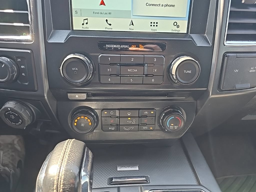 Used 2016 Ford F150 XLT w/ Equipment Group 302A Luxury AWD/4WD image 19
