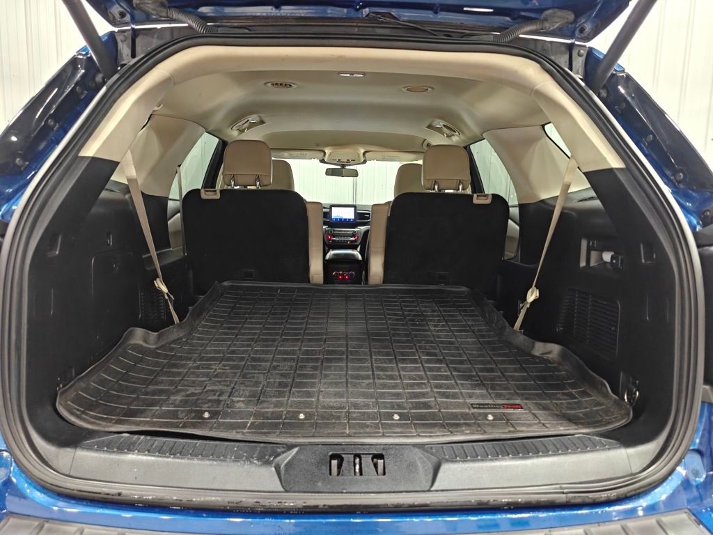 Used 2020 Ford Explorer XLT w/ Equipment Group 202A image 34