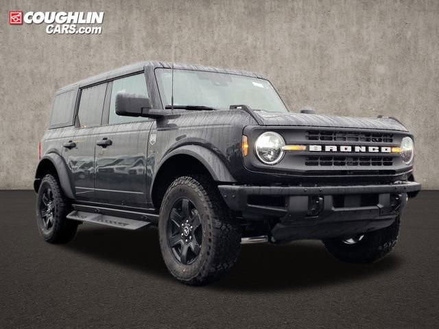 New 2025 Ford Bronco Big Bend w/ Black Diamond Package image 1