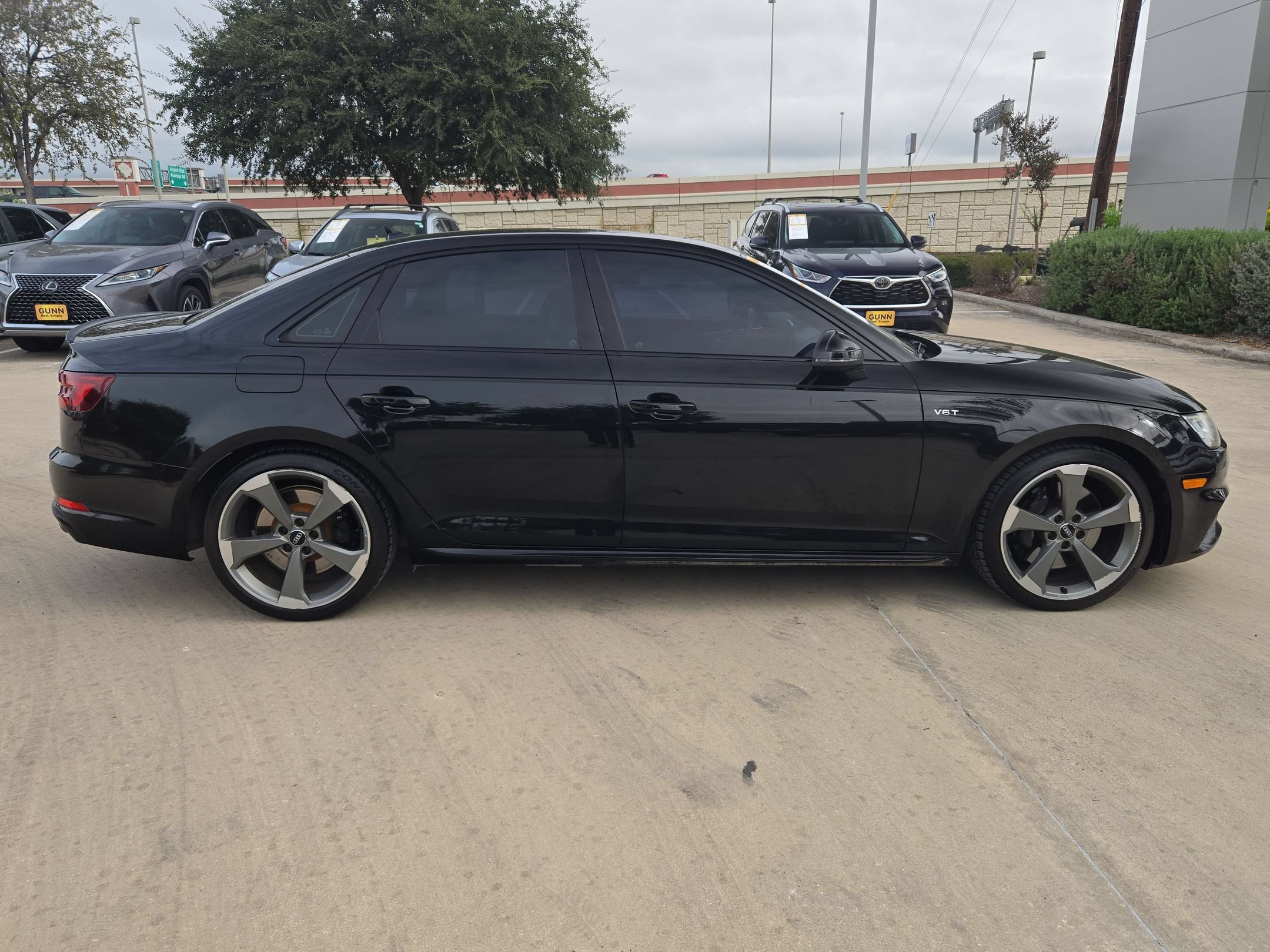 Used 2018 Audi S4 Premium Plus w/ Navigation Package AWD/4WD image 2