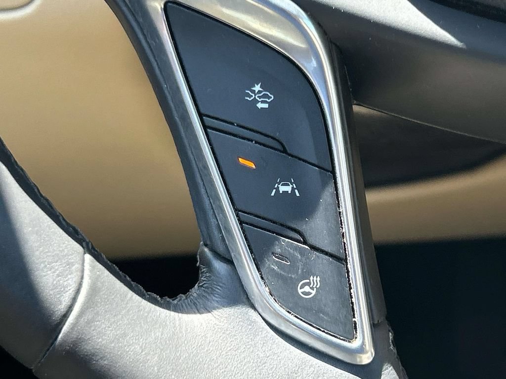 Used 2017 Cadillac XT5 Premium Luxury FWD image 37