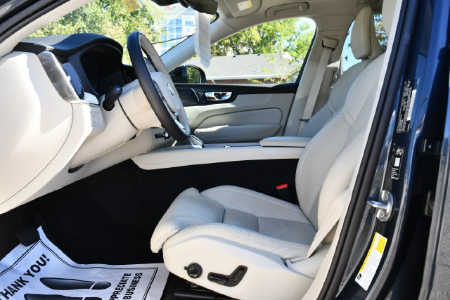 Certified 2026 Volvo XC60 B5 Ultra AWD/4WD image 16