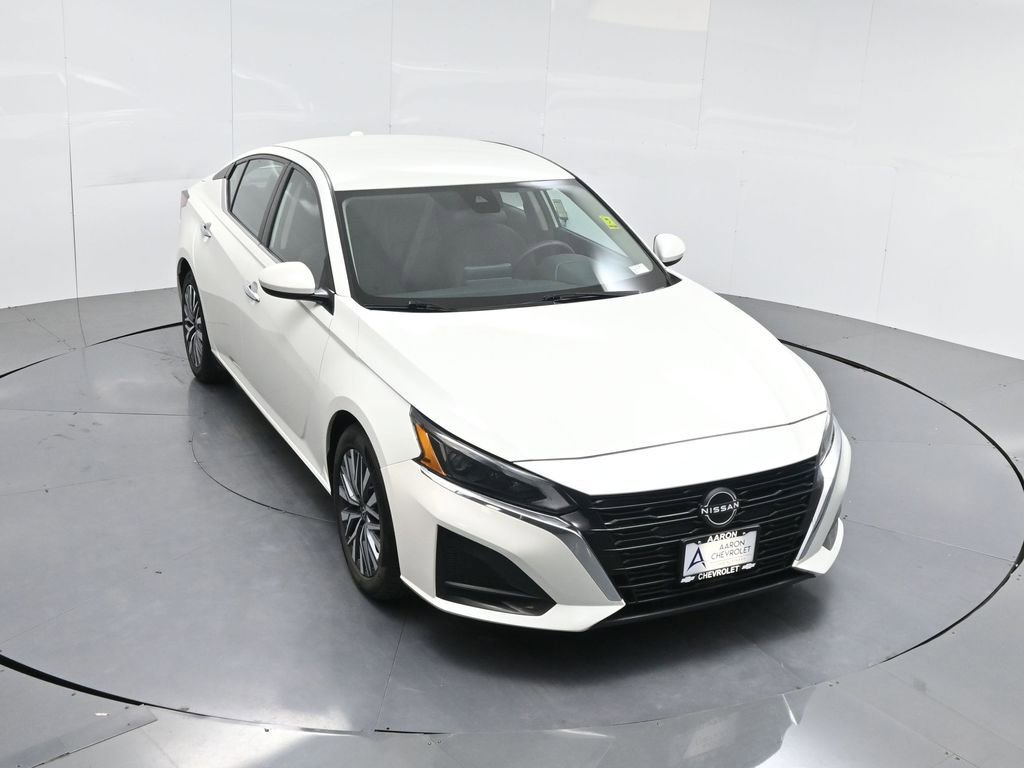 Used 2023 Nissan Altima 2.5 SV image 54