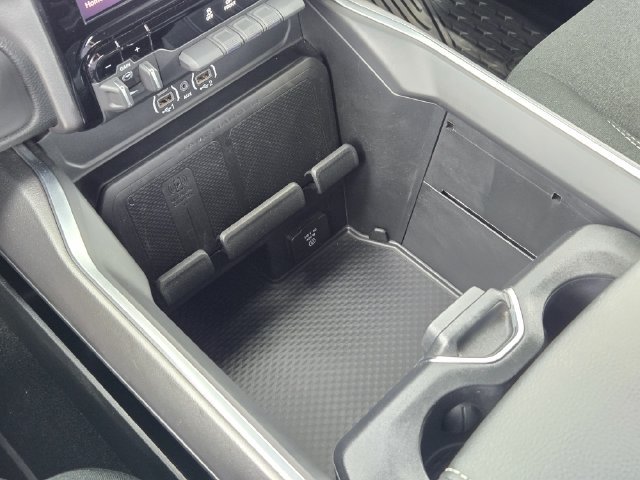 Used 2025 RAM 1500 Lone Star RWD image 26