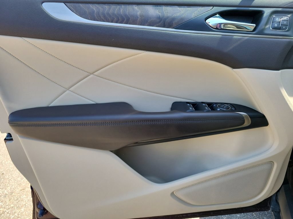Used 2019 Lincoln MKC Reserve w/ MKC Technology Package AWD/4WD image 8