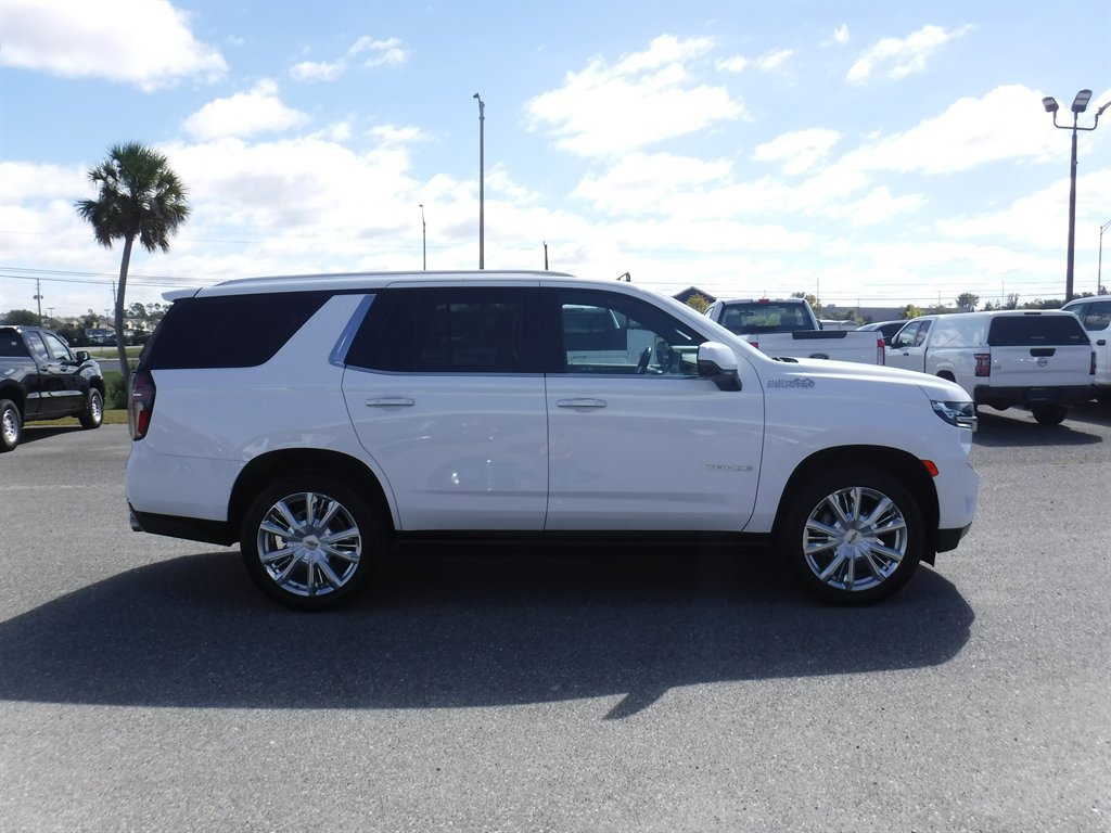 Used 2023 Chevrolet Tahoe High Country image 3