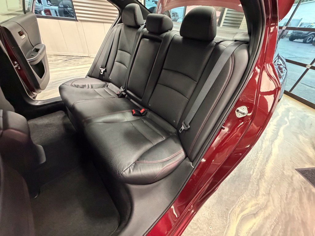 Used 2017 Honda Accord Sport Special Edition image 6
