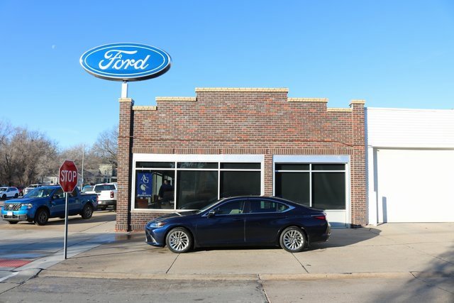 Used 2019 Lexus ES 350 Ultra Luxury image 1