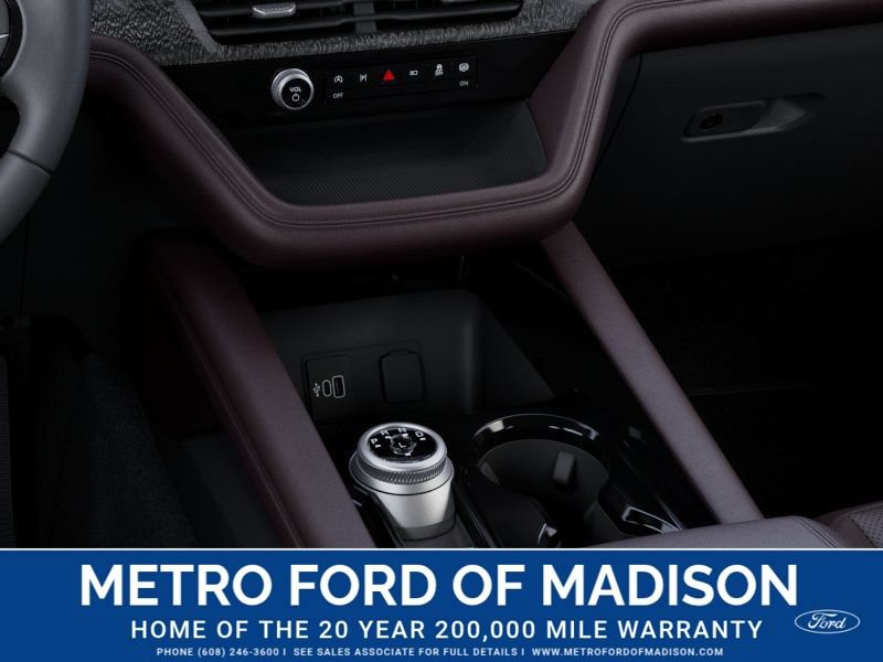 New 2027 Ford Explorer Platinum AWD/4WD image 15