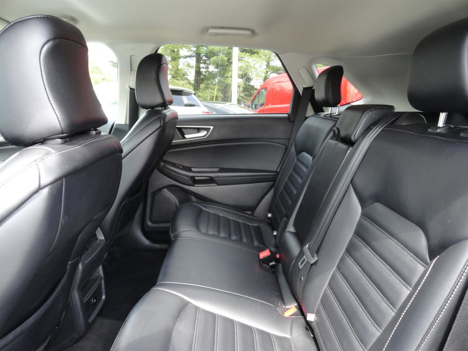 Certified 2024 Ford Edge SEL AWD/4WD image 19
