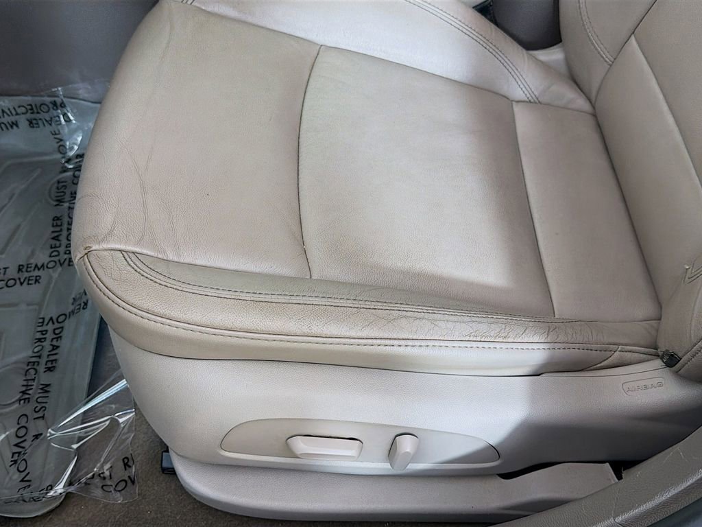 Used 2016 Chevrolet Cruze Premier w/ Enhanced Convenience Package FWD image 21