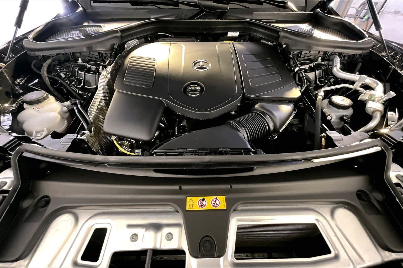 New 2026 Mercedes-Benz GLC 300 4MATIC image 14