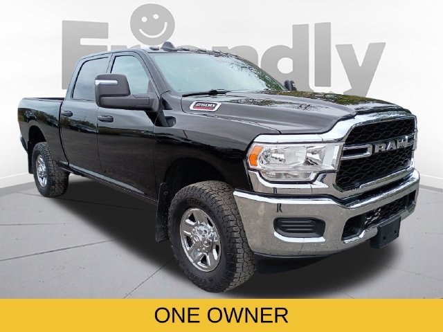 Used 2024 RAM 2500 Tradesman AWD/4WD image 3