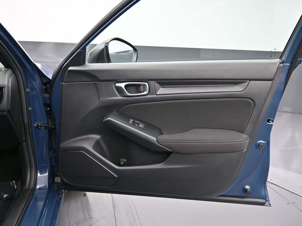 Used 2025 Honda Civic Sport image 38