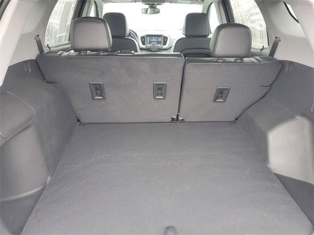 Certified 2023 GMC Terrain SLT w/ Elevation Edition image 8