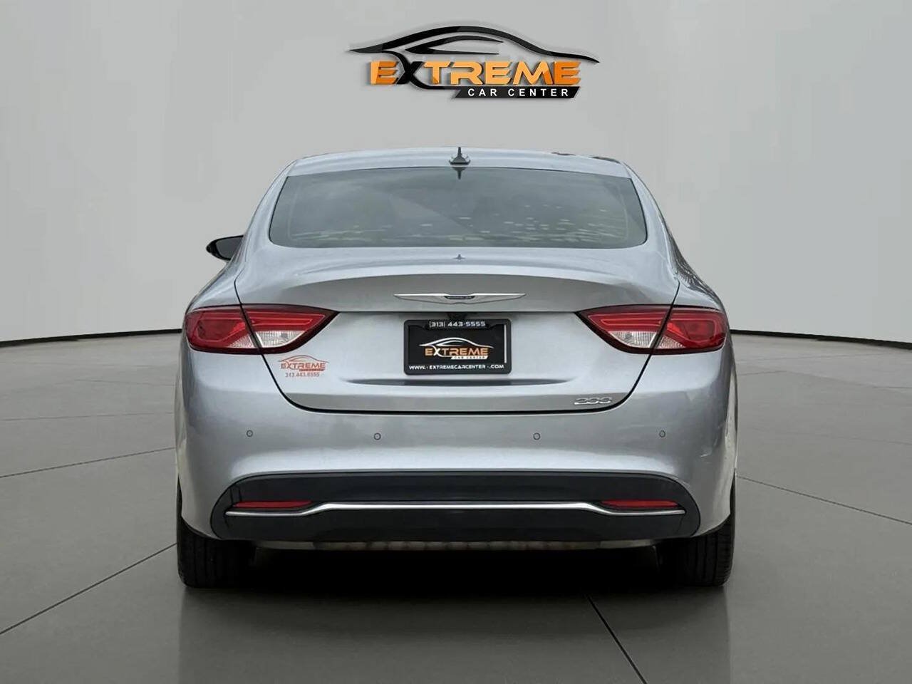 Used 2015 Chrysler 200 Limited w/ Spring Special Group FWD image 5