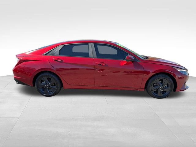Used 2023 Hyundai Elantra Blue FWD image 8