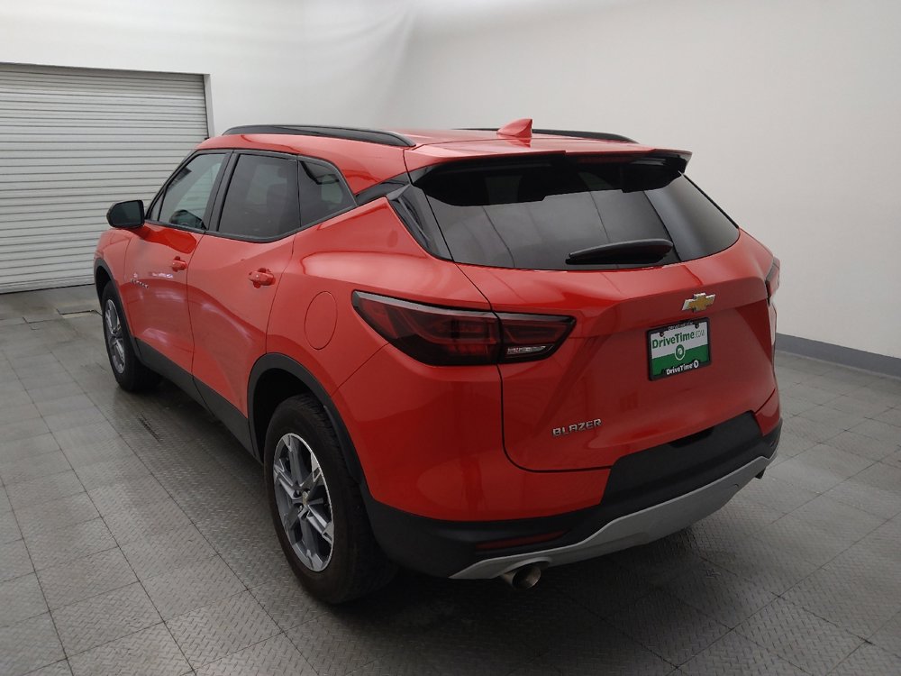 Used 2023 Chevrolet Blazer LT w/ Convenience Package FWD image 5
