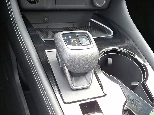 New 2026 Nissan Rogue Platinum image 7