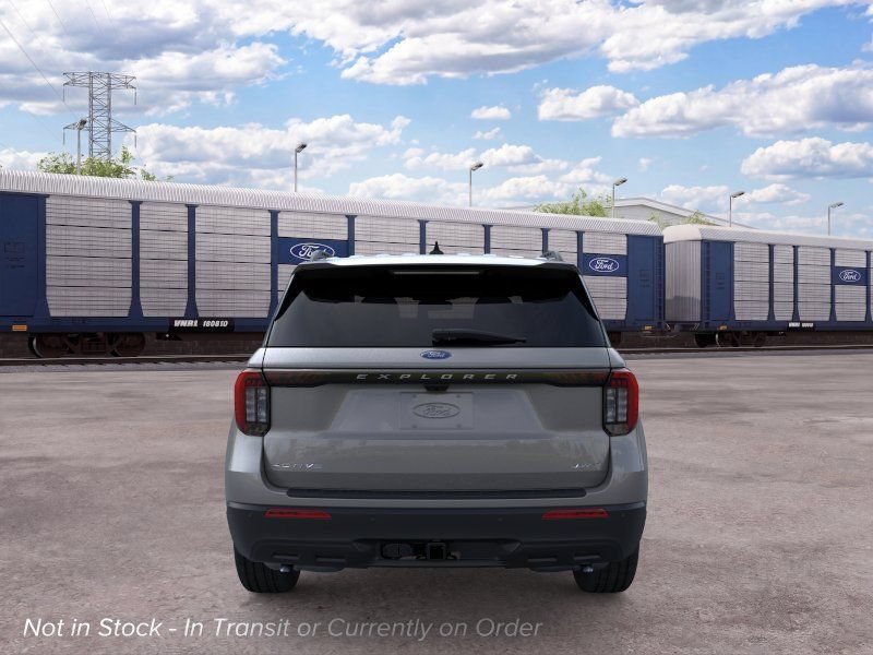New 2026 Ford Explorer Active AWD/4WD image 6