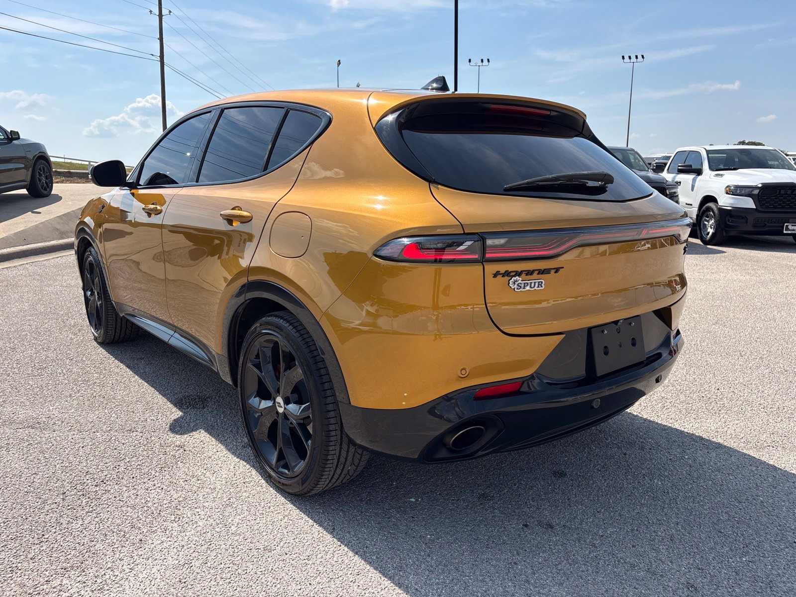 Used 2024 Dodge Hornet R/T AWD/4WD image 4