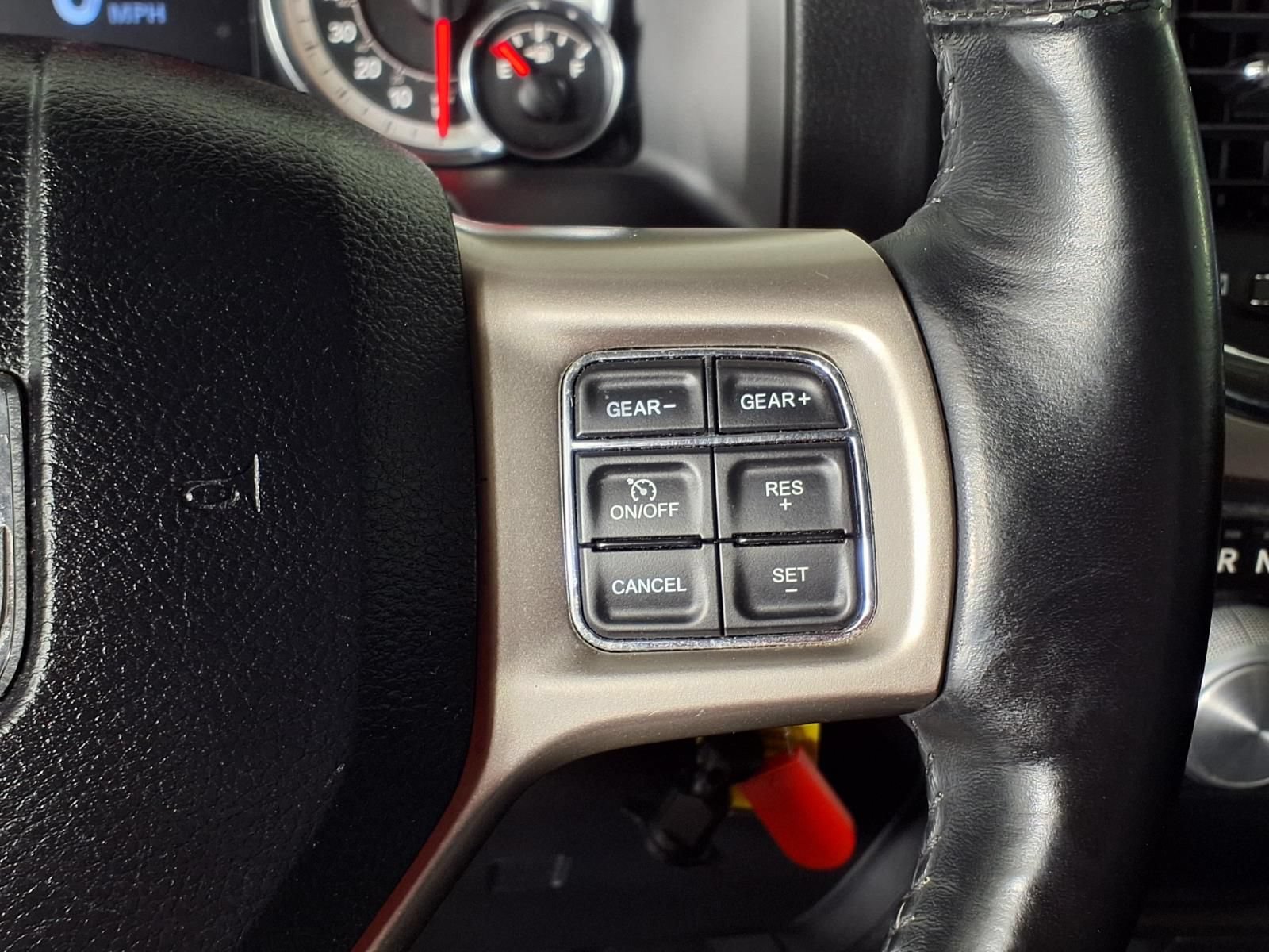 Used 2018 RAM 1500 Laramie RWD image 26