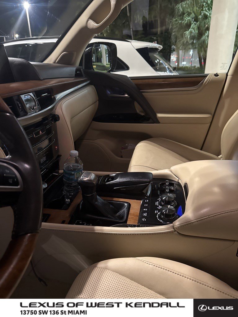 Used 2019 Lexus LX 570 4WD