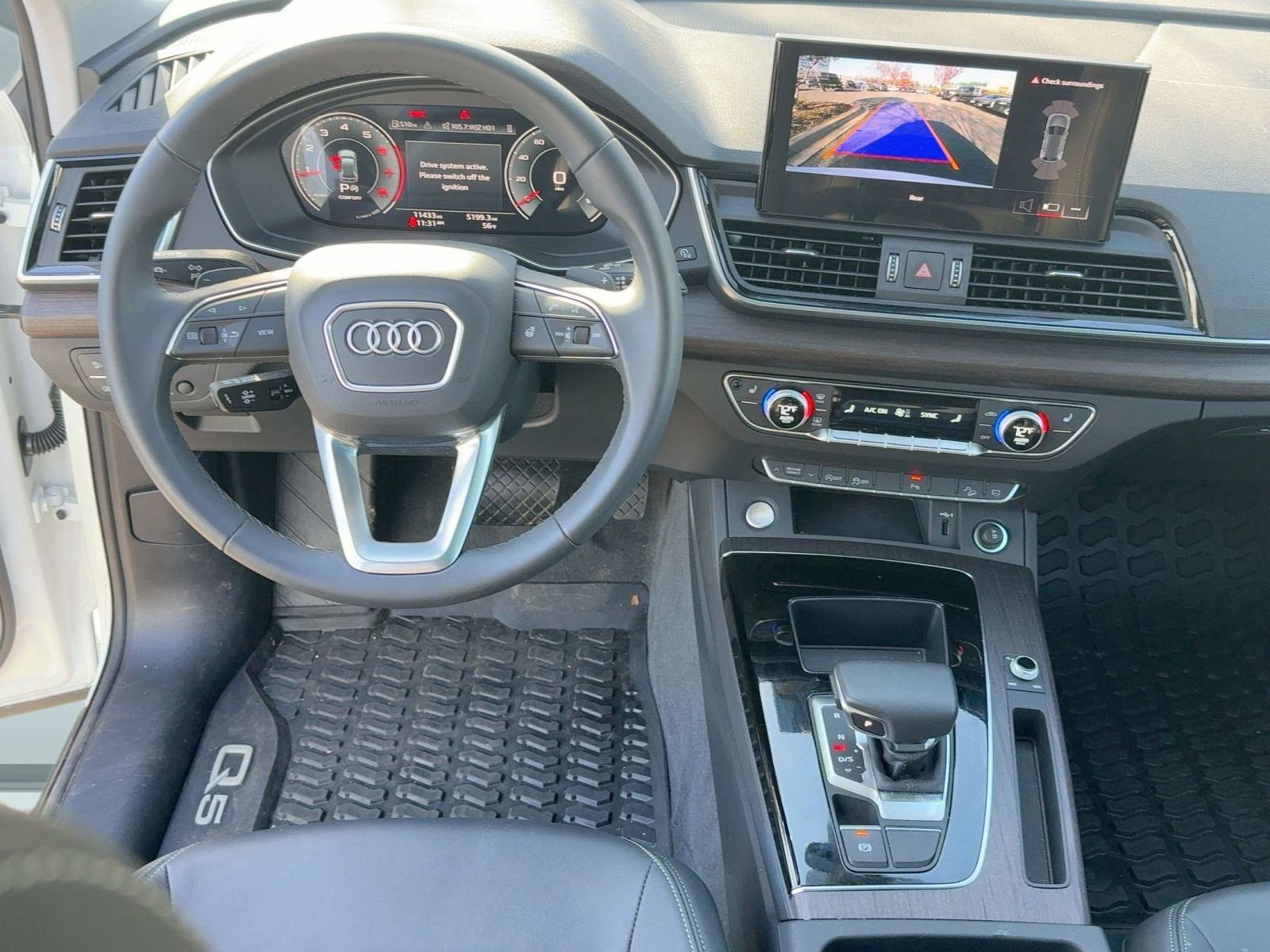 Used 2025 Audi Q5 2.0T Premium w/ Convenience Plus Package image 28