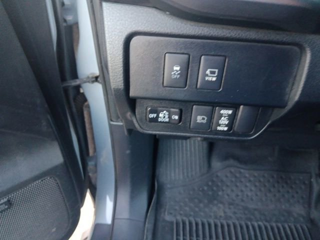 Used 2020 Toyota Tacoma image 14