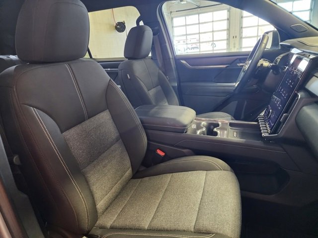 Certified 2025 GMC Acadia Elevation image 21