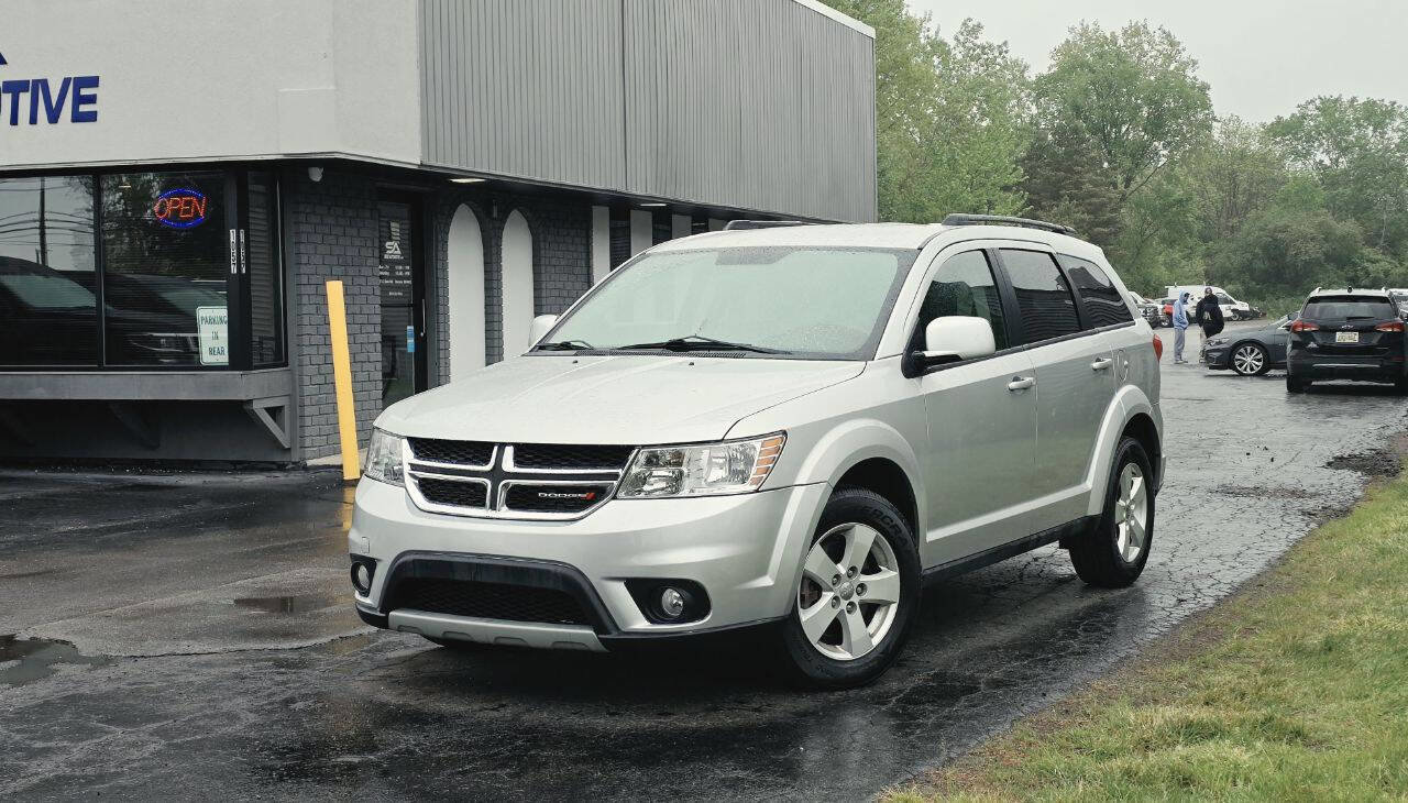 Used 2012 Dodge Journey SXT w/ Popular Equipment Group FWD image 2