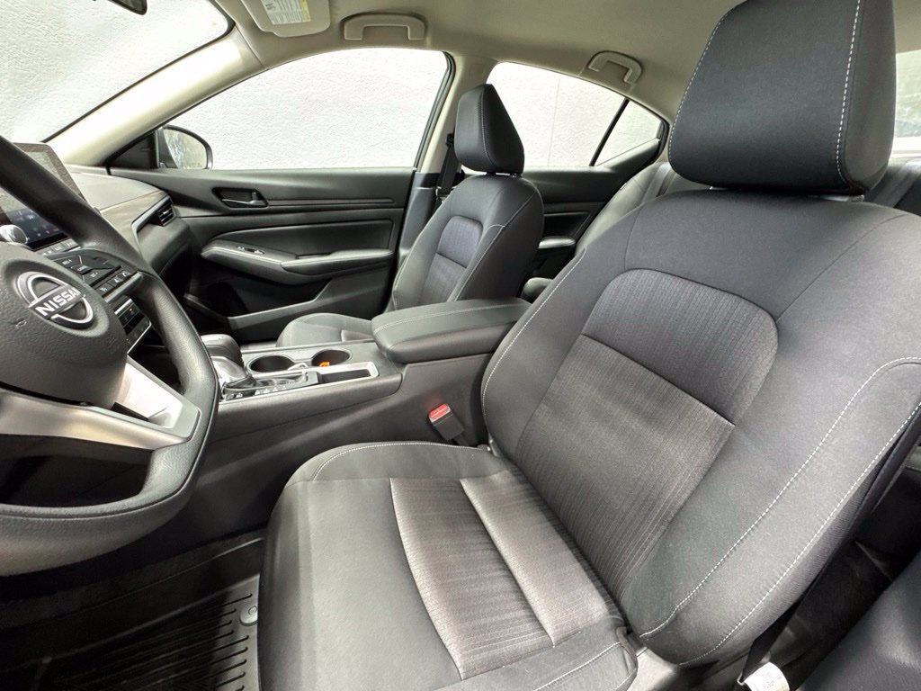 New 2026 Nissan Altima 2.5 SV FWD image 10