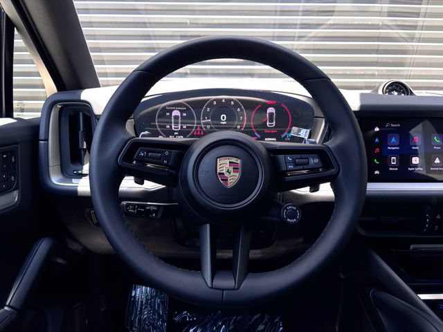 New 2026 Porsche Cayenne Coupe AWD/4WD image 14