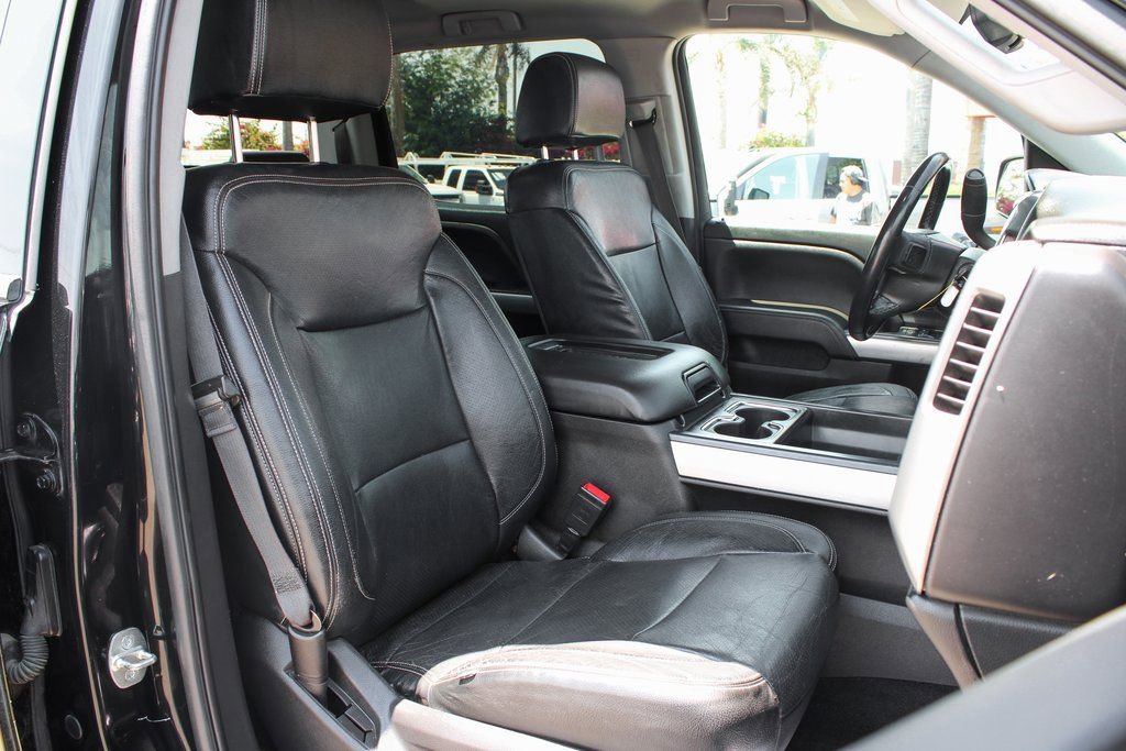 Used 2017 Chevrolet Silverado 1500 LT w/ Texas Edition image 35