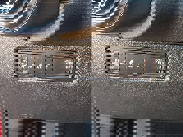 New 2026 Chevrolet Equinox EV LT image 17