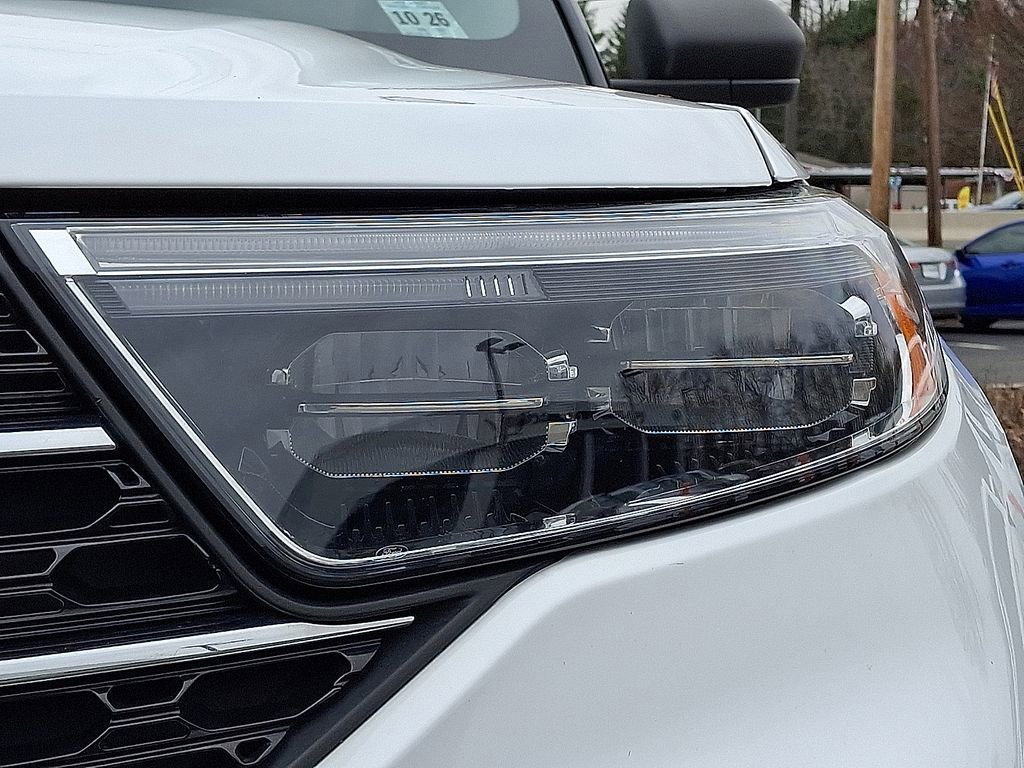 Used 2021 Ford Explorer XLT w/ Equipment Group 202A AWD/4WD image 10