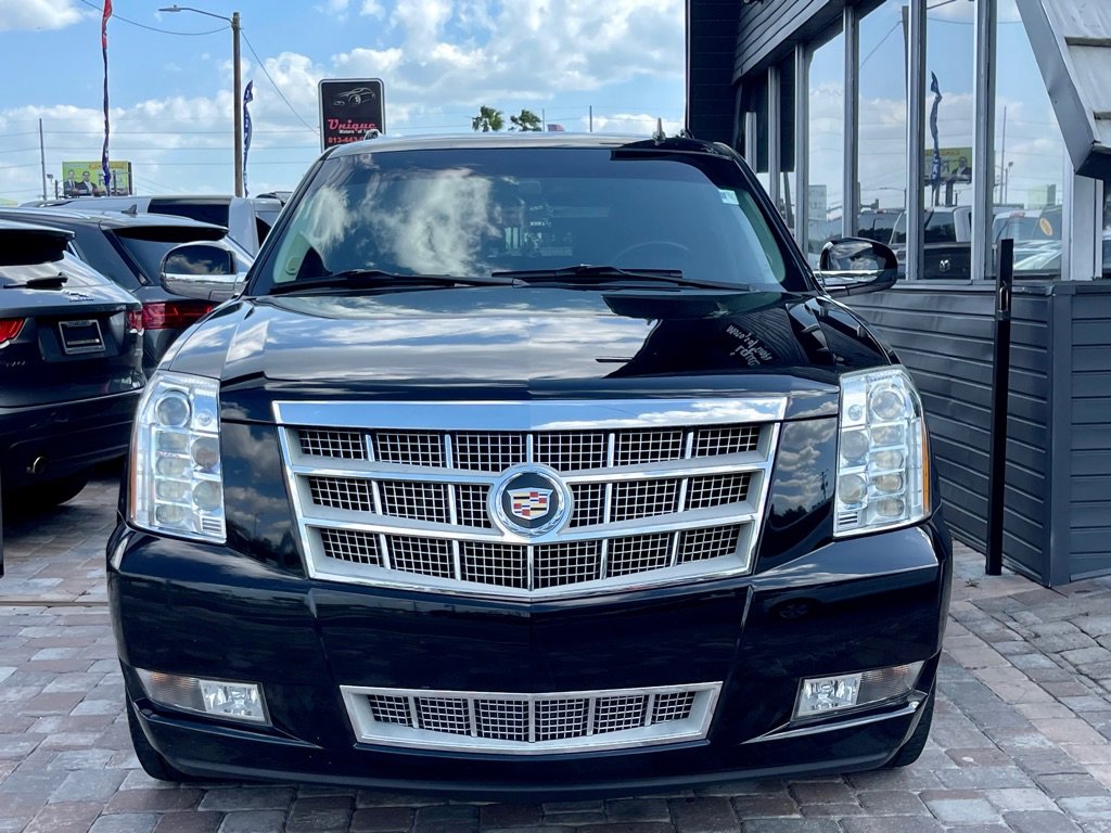 Used 2014 Cadillac Escalade ESV Platinum image 4