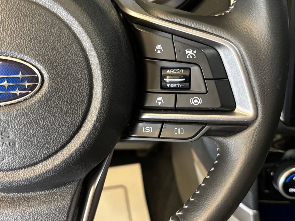 Used 2020 Subaru Forester Premium AWD/4WD image 12