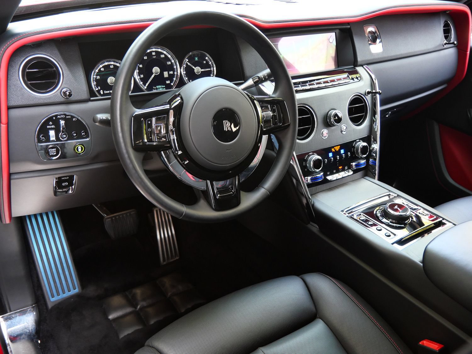 Used 2023 Rolls-Royce Cullinan AWD/4WD image 24